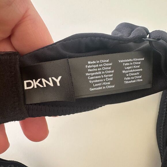 DKNY Black Wireless Bra Size 36C New Smooth - Picture 4 of 5